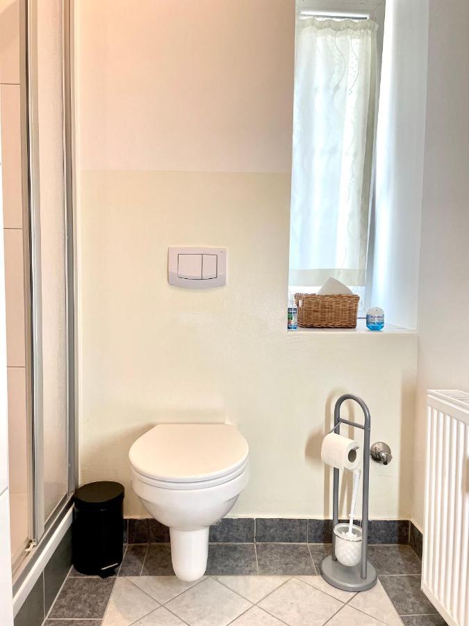 Central Comfy Apartment - Self Check-In Graz Exterior photo